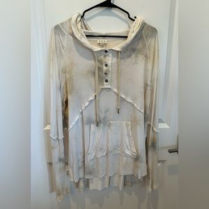 POL • Large Hooded Pullover